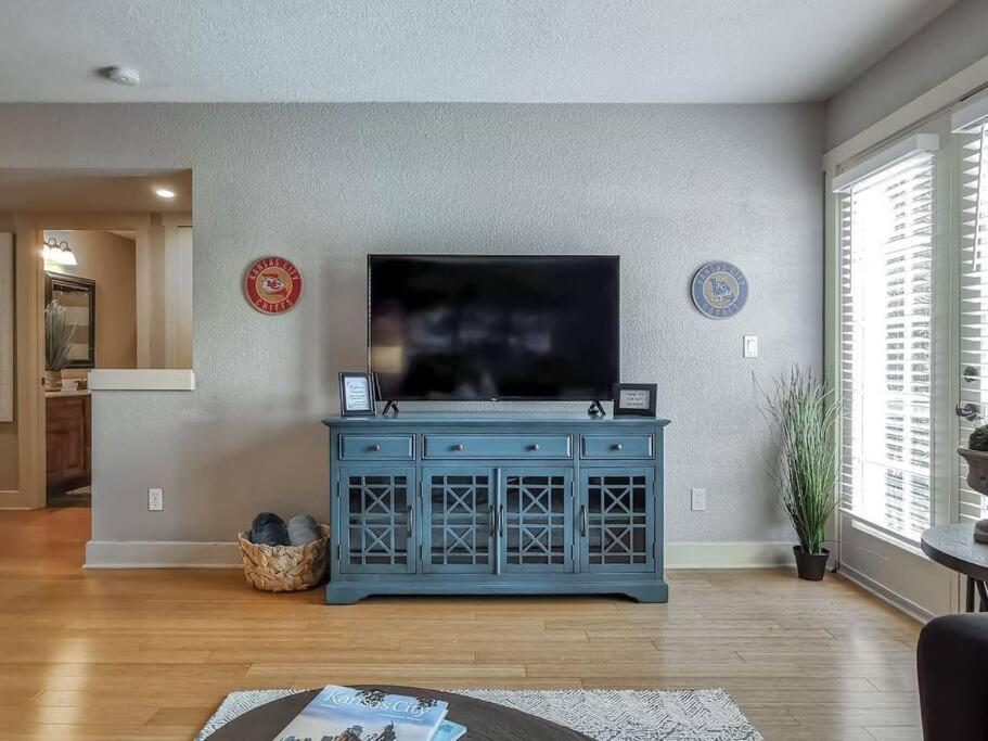 Вилла Amazing Locale 2Kingbr 1Bth Канзас-Сити Экстерьер фото