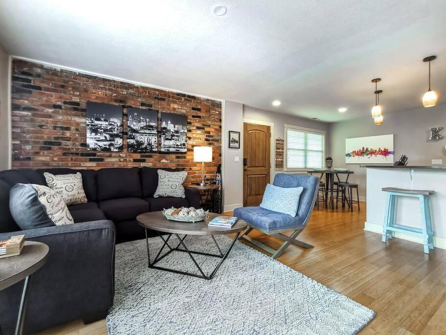 Вилла Amazing Locale 2Kingbr 1Bth Канзас-Сити Экстерьер фото